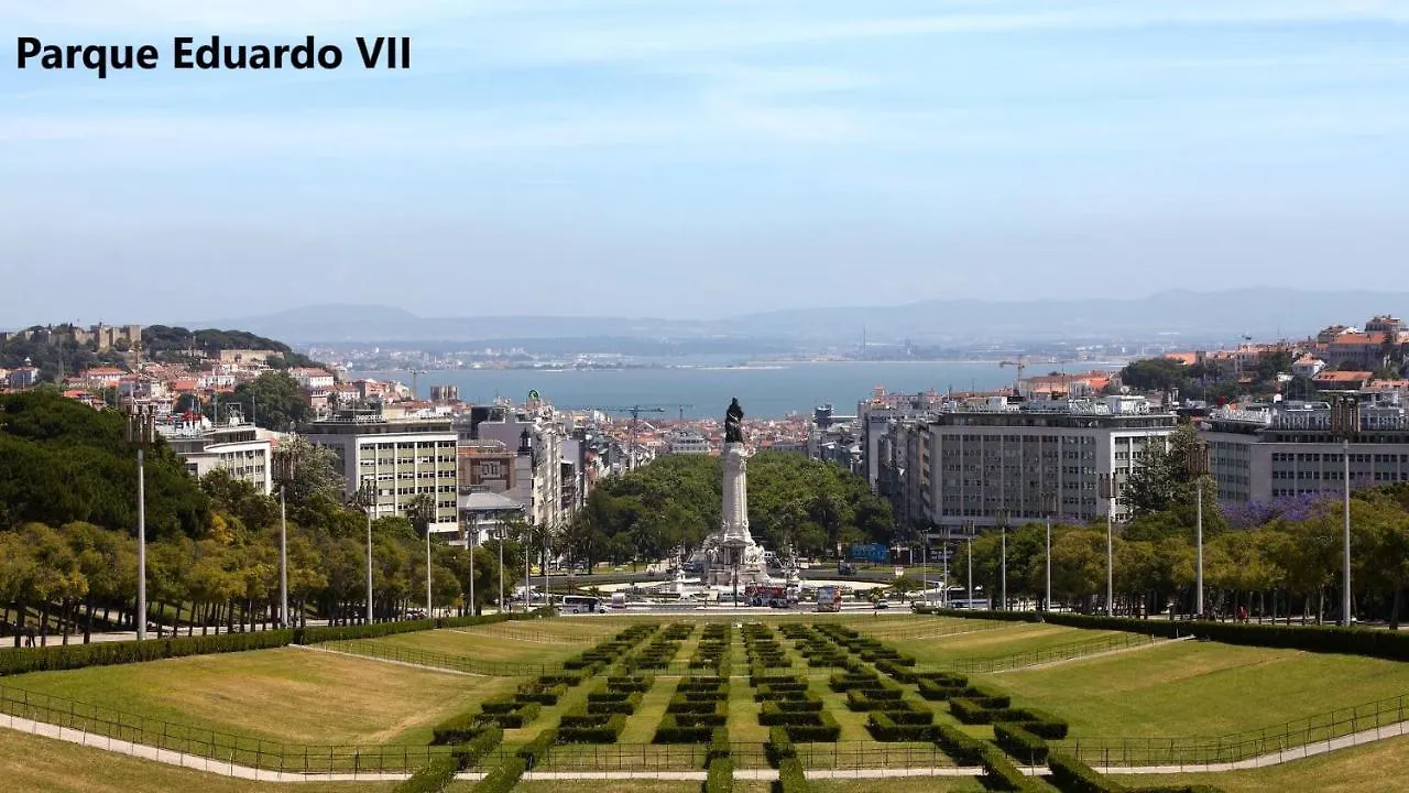 Chiado Open World Hostel Lissabon 0*,