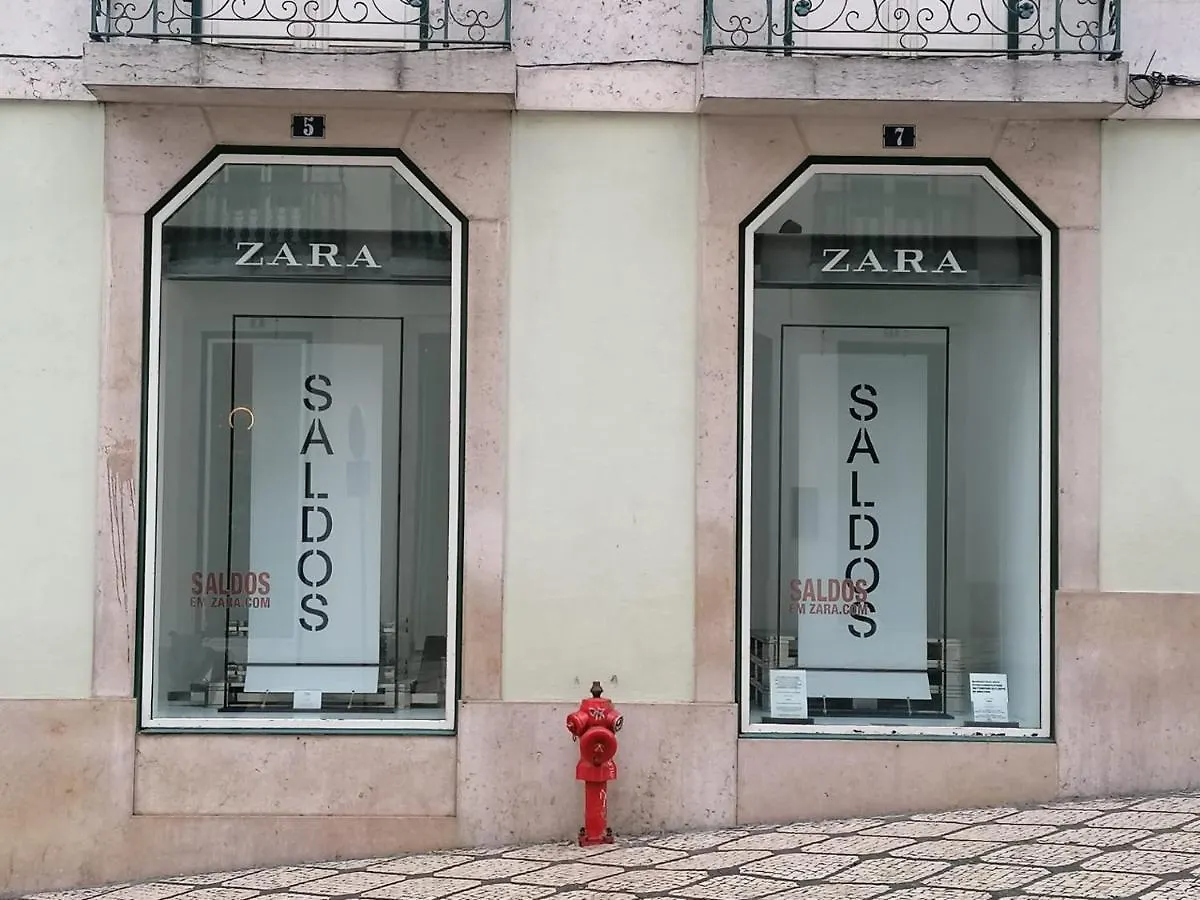 Chiado Open World Hostel Lisbon
